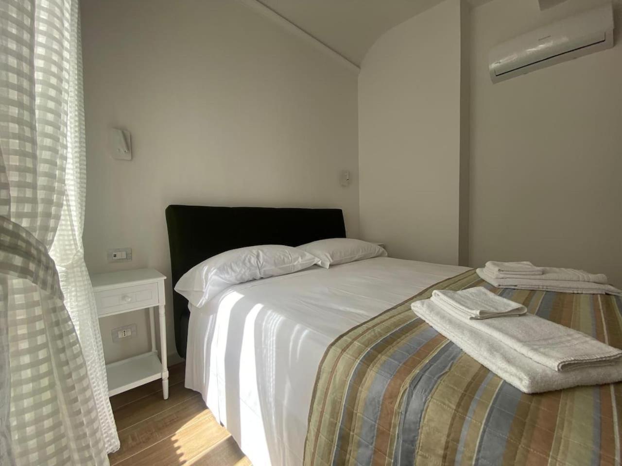 Flat In Centro Storico La Casa Di Luna ฟลอเรนซ์ ภายนอก รูปภาพ